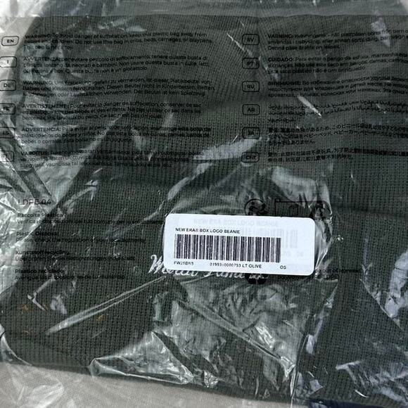 ? Supreme Box Logo Beanie \